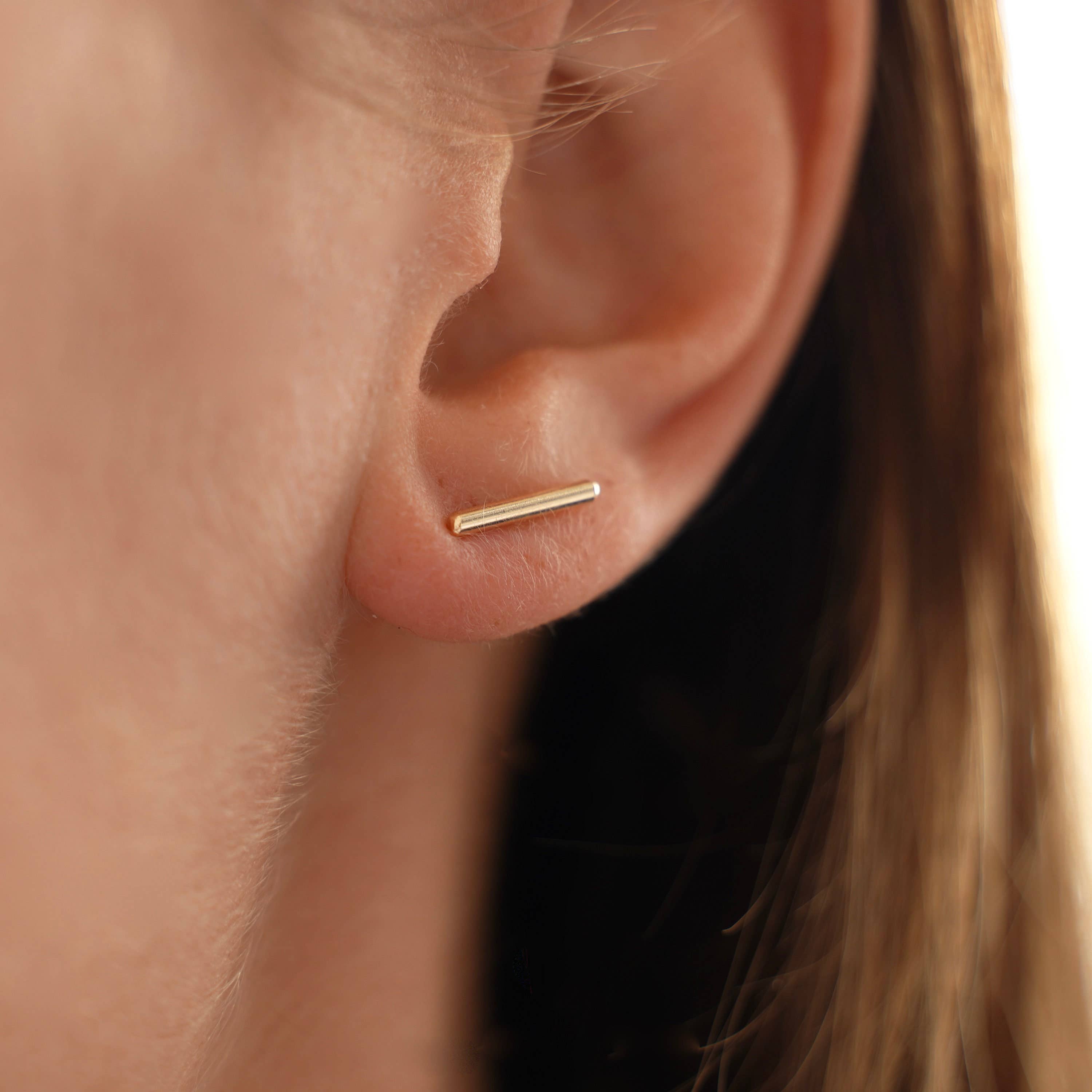 Gold plated bar earring