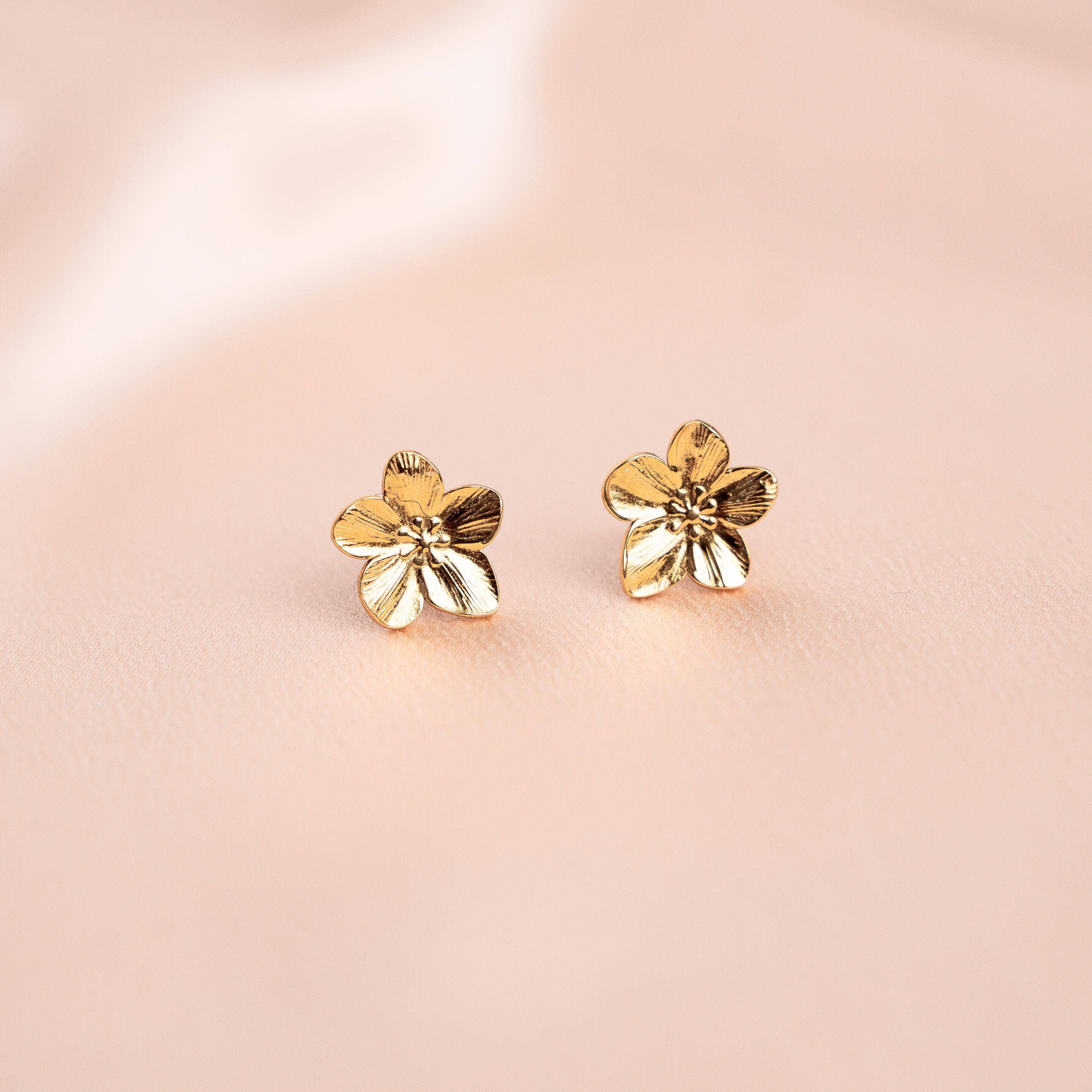 Flower earrings